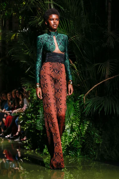 Look 23
